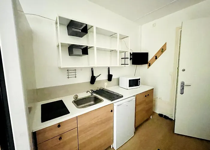 Appartement Small In An Old Palace In